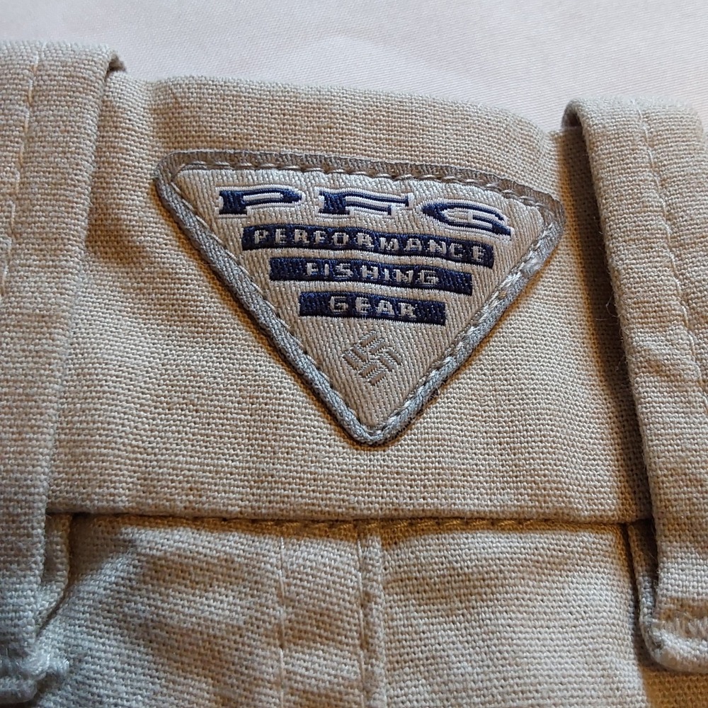 Columbia‎ PFG Shorts Women's Size 14 Stretch Khaki 8" Outdoors Fishing - Picture 10 of 11